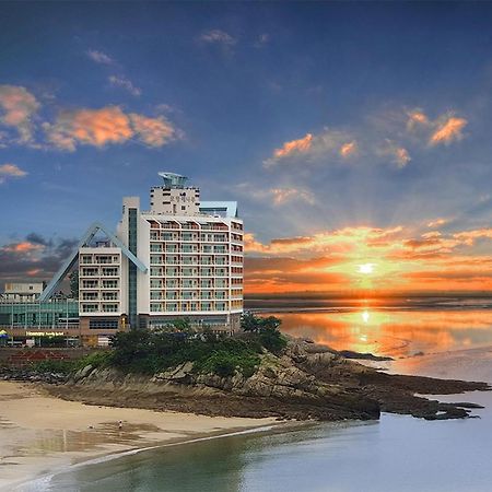 Mohang Haenaru Family Hotel Buan Bagian luar foto