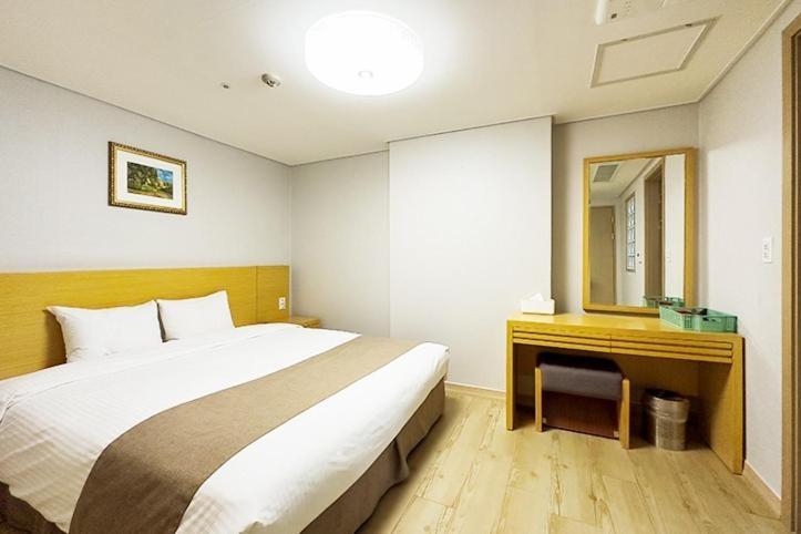 Mohang Haenaru Family Hotel Buan Ruang foto