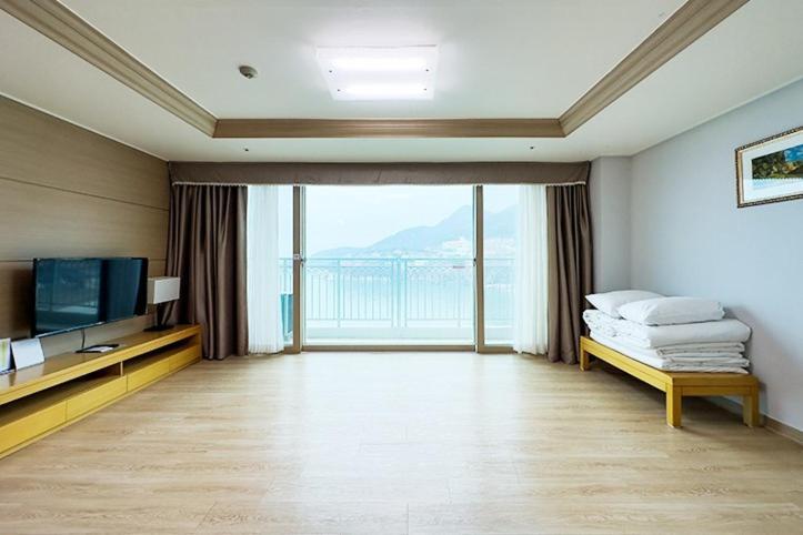 Mohang Haenaru Family Hotel Buan Ruang foto