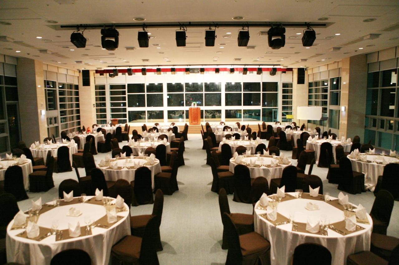 Mohang Haenaru Family Hotel Buan Bagian luar foto
